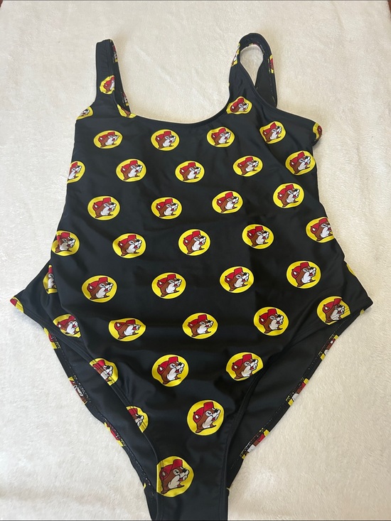 Buc-Ees Other - Women’s Black Buccee’s Swim One-Piece with Red & Yellow Beaver Print-XL